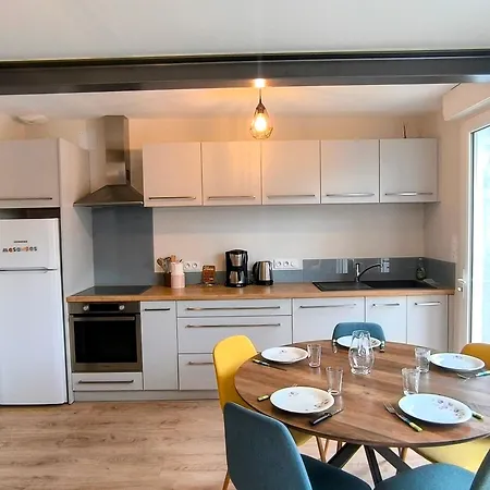 La Mesange بيت للعطل